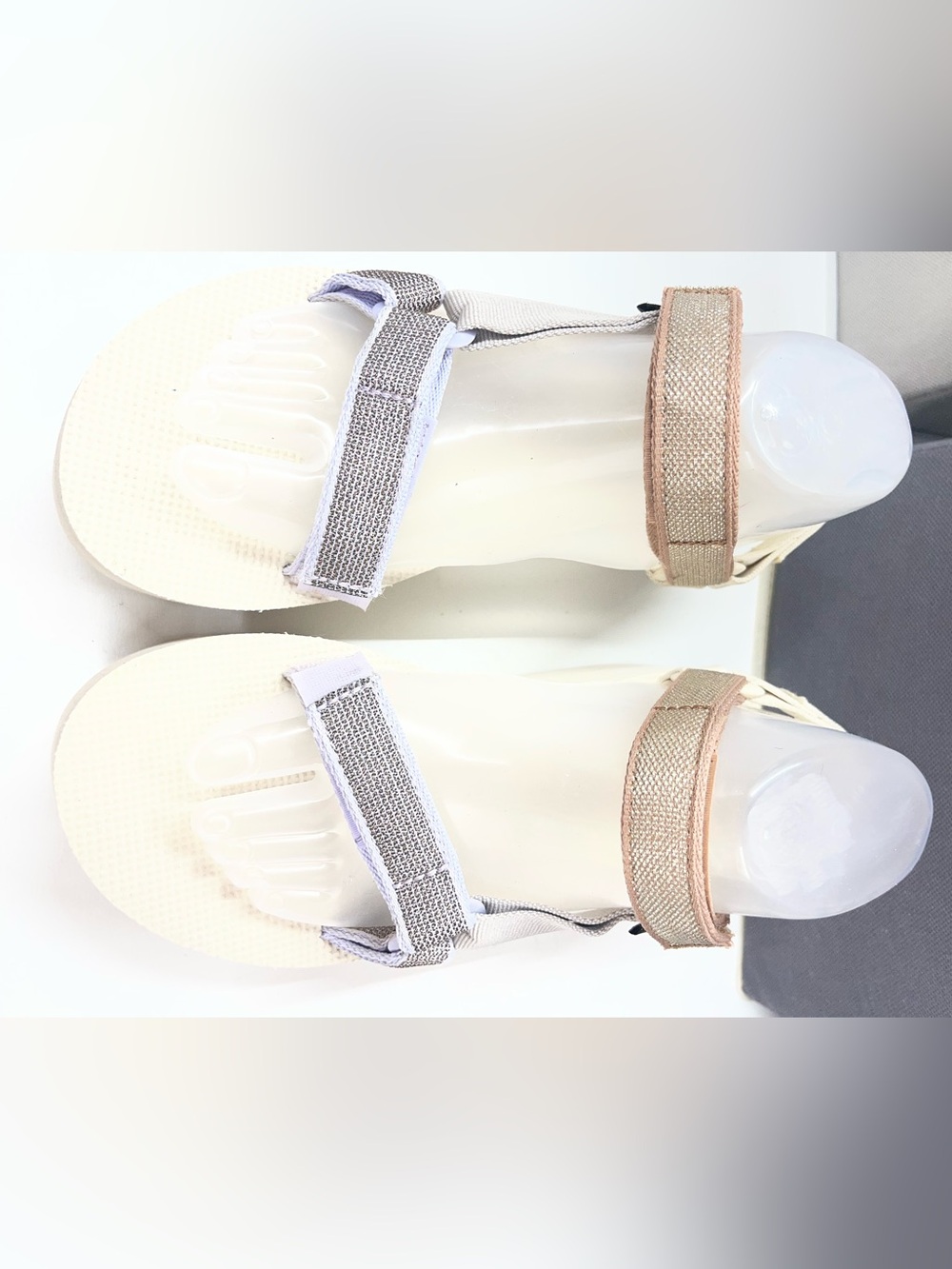 Teva Flatform Universal Karina sandals in a macaroon metallic multi colorway - Picture 3 of 8